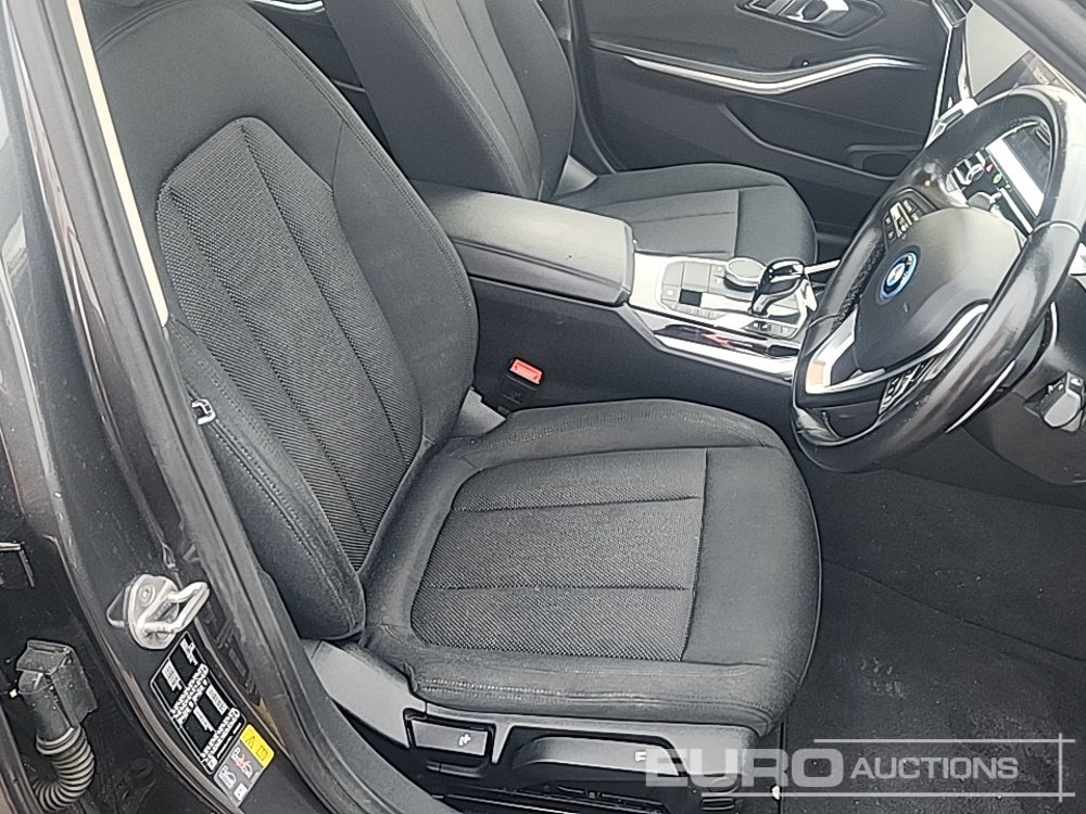 Automóvel 2021 BMW 330E SE PRO: foto 17