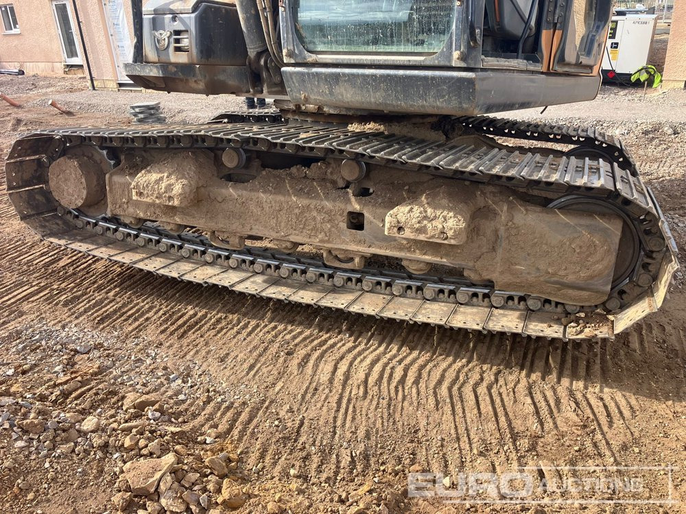 Escavadora de rastos 2021 Case CX130D: foto 6