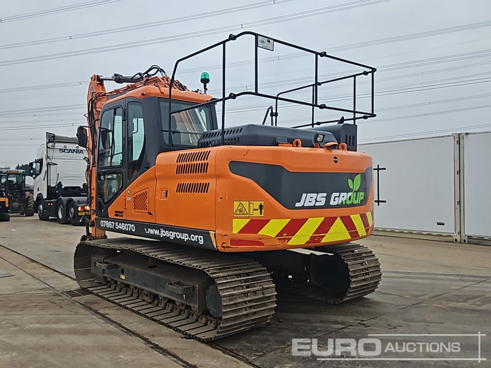 2021 Doosan DX140LC-5 - Escavadora de rastos: foto 3 2021 Doosan DX140LC-5 - Escavadora de rastos: foto 3