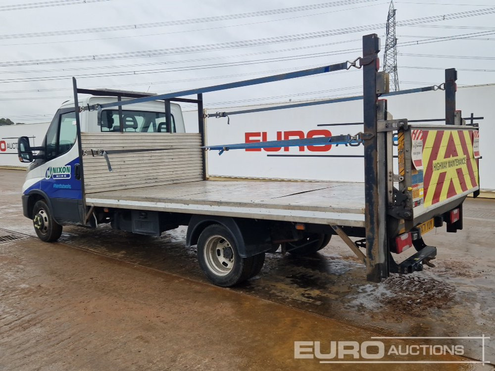 2021 Iveco 35-180 - Furgão caixa aberta: foto 3 2021 Iveco 35-180 - Furgão caixa aberta: foto 3