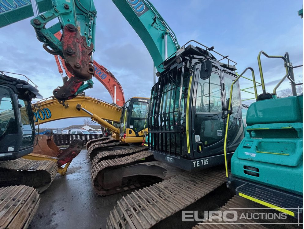 2021 Kobelco SK210LC-11 - Escavadora de rastos: foto 1 2021 Kobelco SK210LC-11 - Escavadora de rastos: foto 1