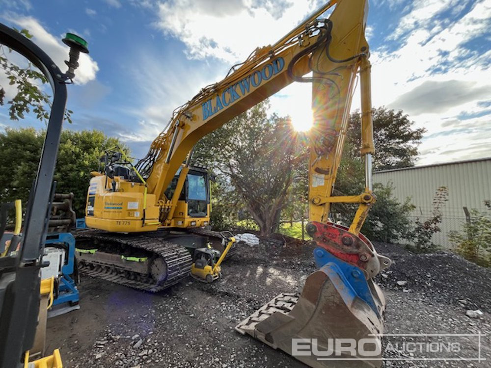 2021 Komatsu PC228USLC-11E0 - Escavadora de rastos: foto 5 2021 Komatsu PC228USLC-11E0 - Escavadora de rastos: foto 5