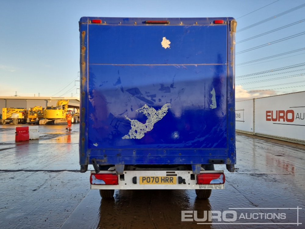 2021 MAN TGE3.140 - Carrinha de contentor: foto 4 2021 MAN TGE3.140 - Carrinha de contentor: foto 4