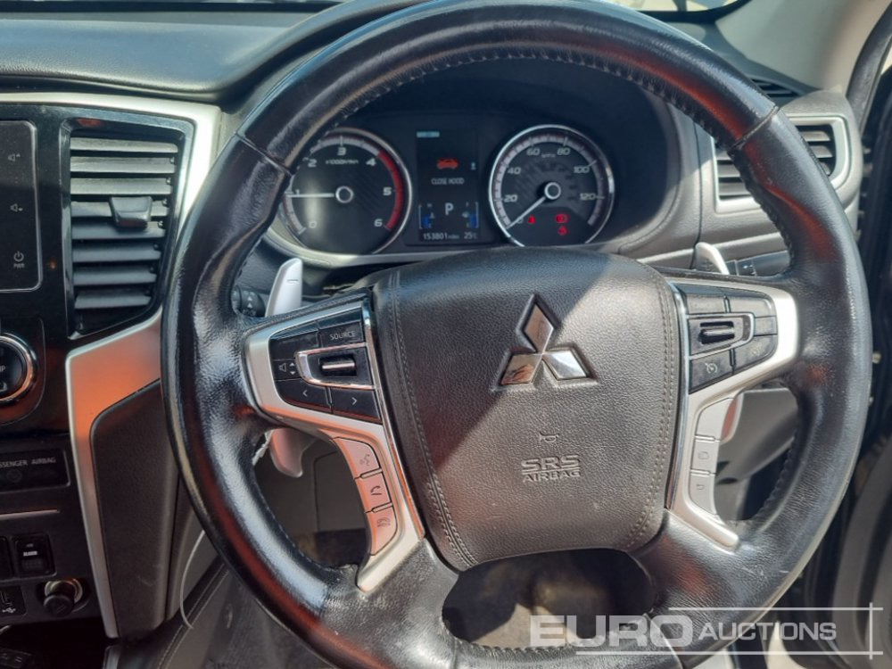 Pick-up 2021 Mitsubishi L200 Barbarian: foto 39