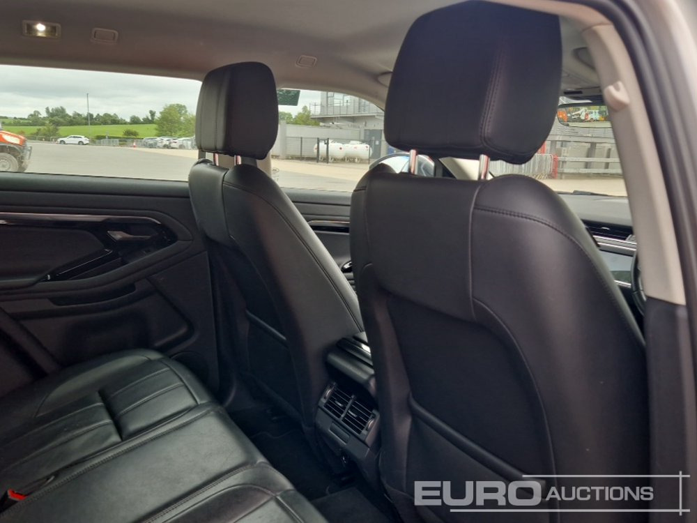 SUV 2021 Range Rover Evoque: foto 36