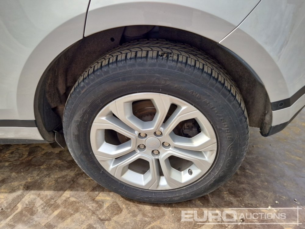 SUV 2021 Range Rover Evoque: foto 13