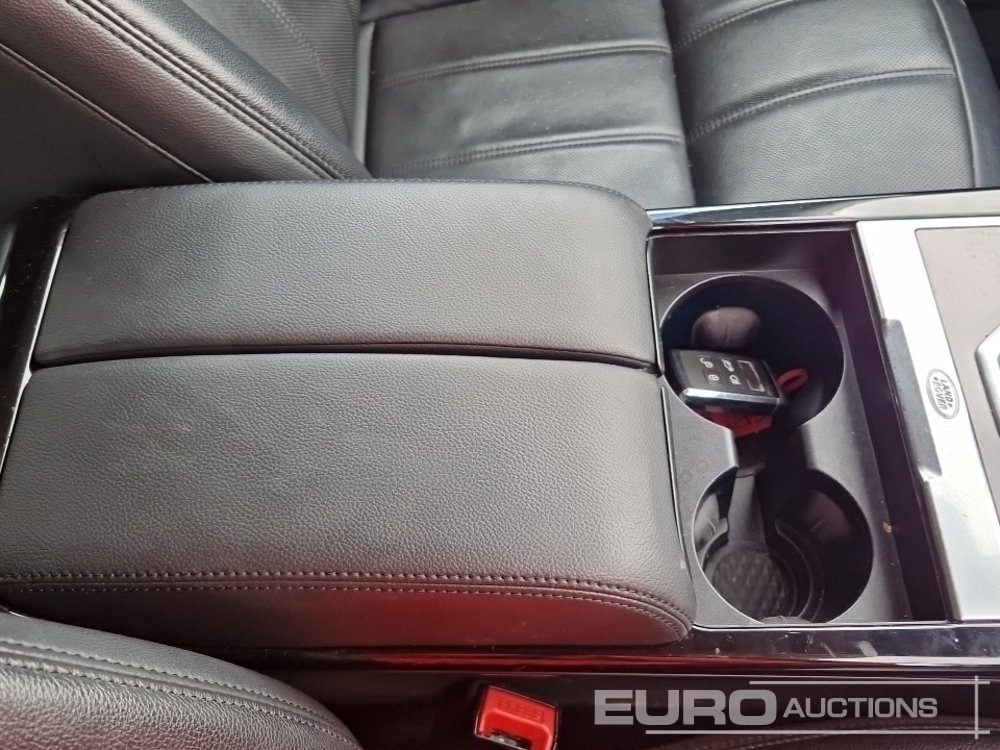 SUV 2021 Range Rover Evoque: foto 29