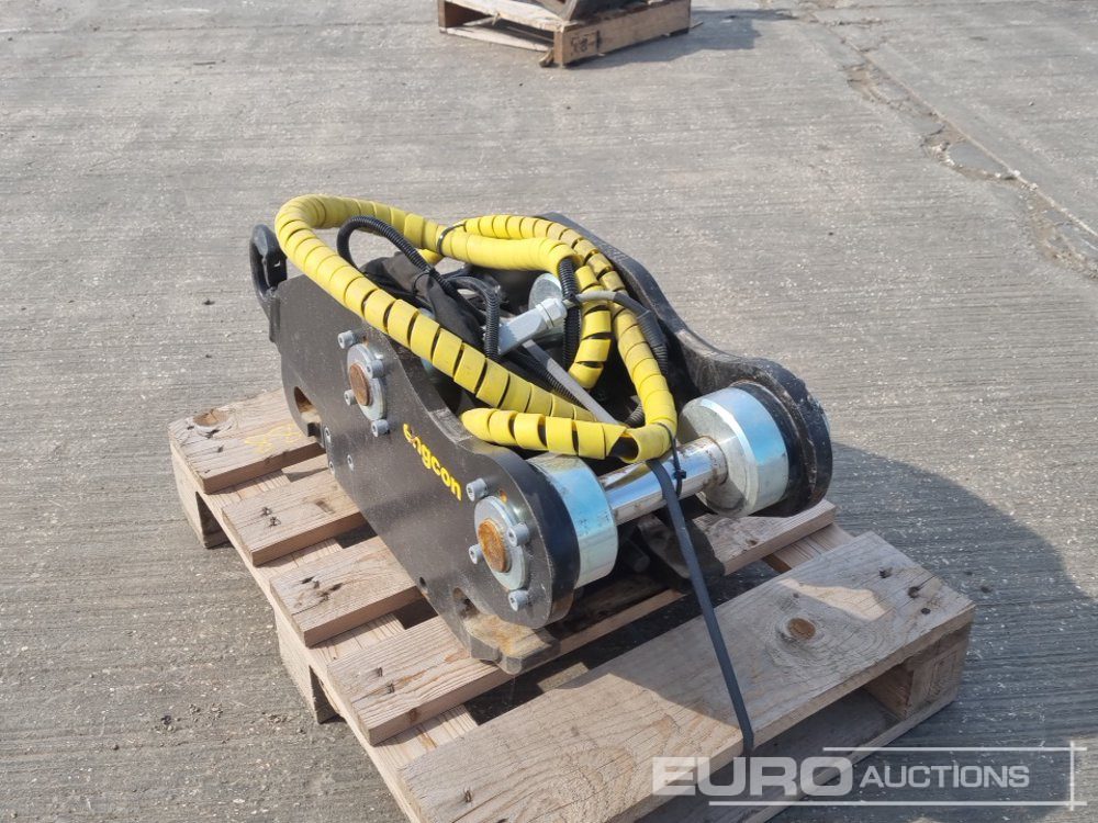 2022 Engcon Hydraulic Double Lock QH 45mm Pin to suit 4-6 Ton Excavator - Acoplamento rápido: foto 3 2022 Engcon Hydraulic Double Lock QH 45mm Pin to suit 4-6 Ton Excavator - Acoplamento rápido: foto 3