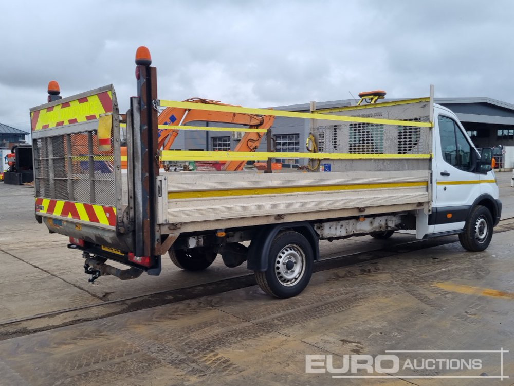 2022 Ford Transit 350 - Furgão basculante: foto 5 2022 Ford Transit 350 - Furgão basculante: foto 5