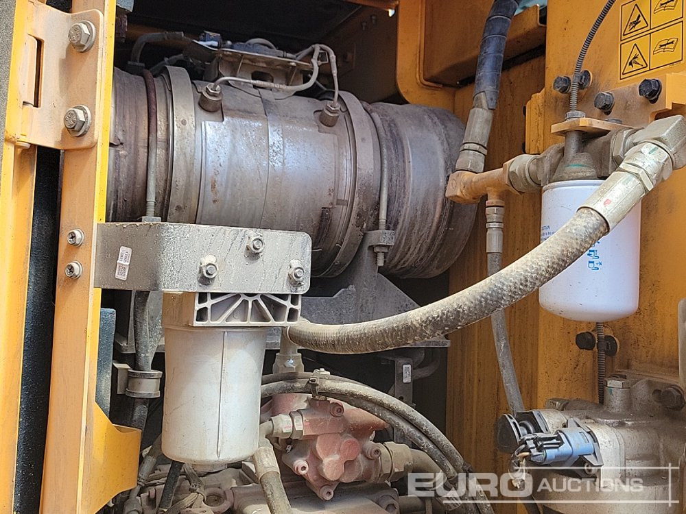 Escavadora de rastos 2022 Hyundai HX130A LCR: foto 40