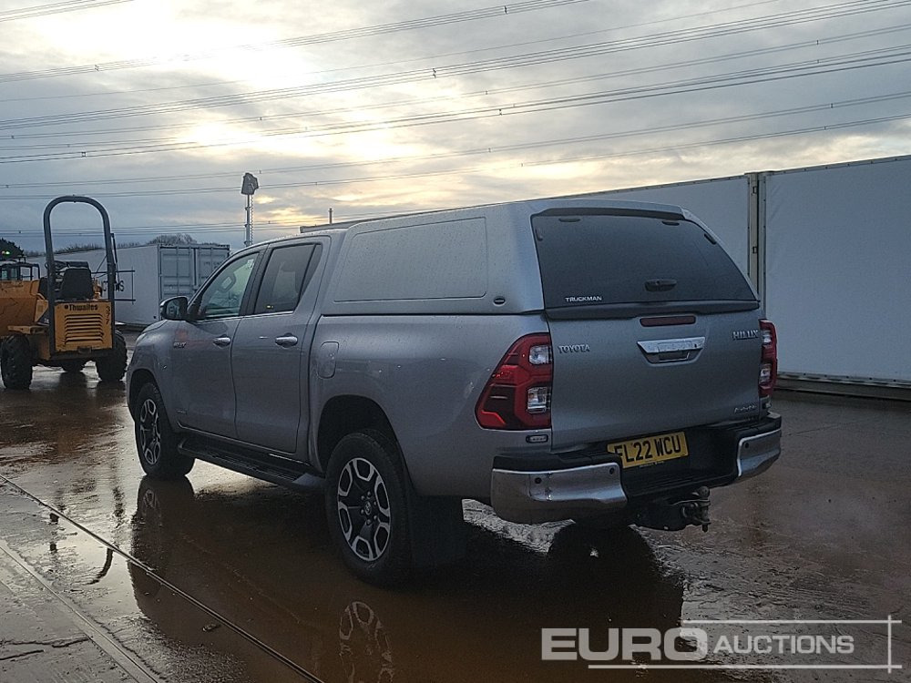 2022 Toyota Hilux Invincible - Pick-up: foto 3 2022 Toyota Hilux Invincible - Pick-up: foto 3