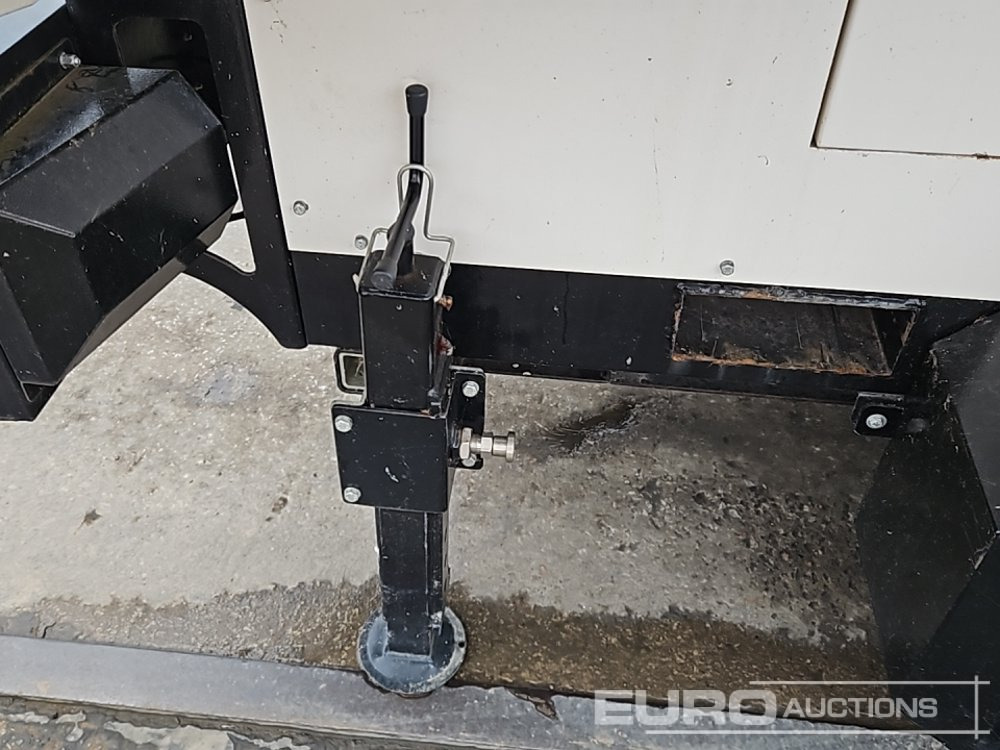 Torre de iluminação 2022 Trime X SOLAR: foto 13