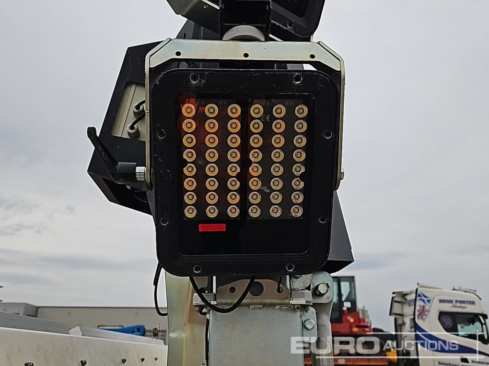 Torre de iluminação 2022 Trime X SOLAR: foto 23