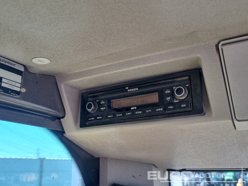 Mini escavadeira 2022 Volvo ECR88D: foto 38