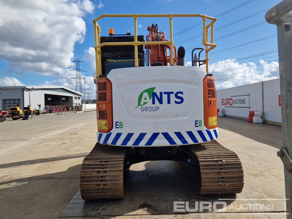 2023 Hitachi ZX135USBL-7 - Escavadora de rastos: foto 4 2023 Hitachi ZX135USBL-7 - Escavadora de rastos: foto 4