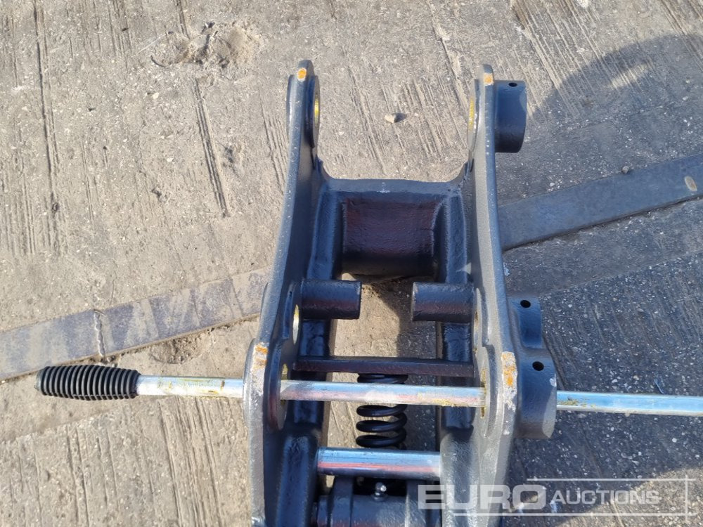 Acoplamento rápido 2023 Manual QH 45mm Pin to suit 4-6 Ton Excavator: foto 12 Acoplamento rápido 2023 Manual QH 45mm Pin to suit 4-6 Ton Excavator: foto 12