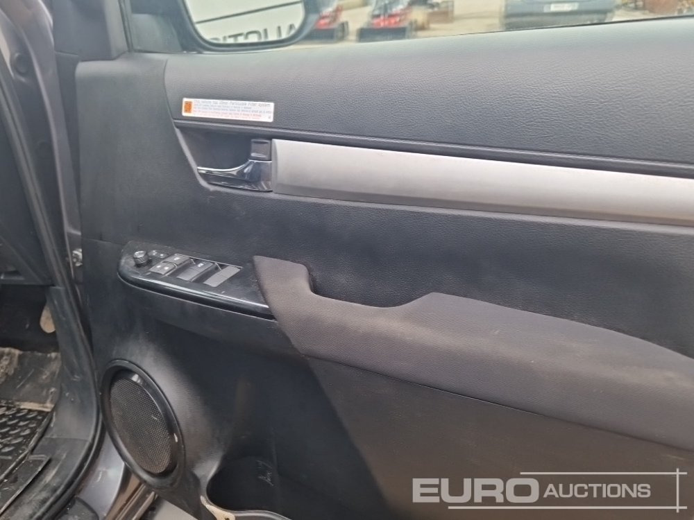 Pick-up 2023 Toyota Hilux: foto 25