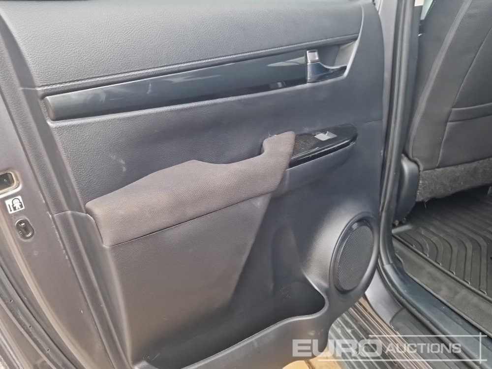 Pick-up 2023 Toyota Hilux: foto 16
