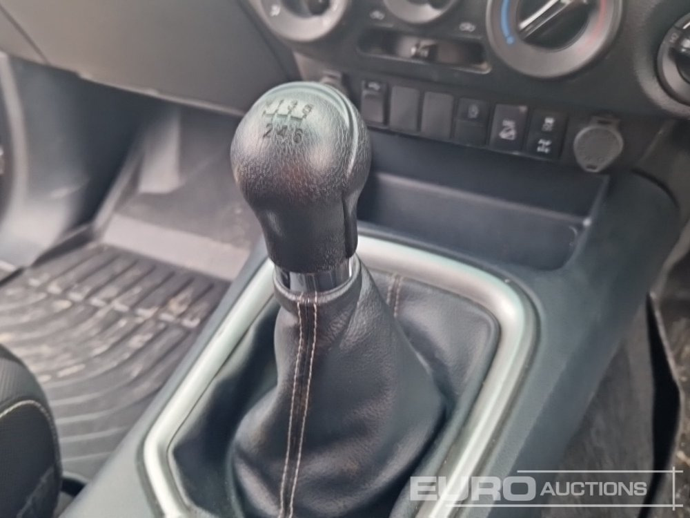 Pick-up 2023 Toyota Hilux: foto 37