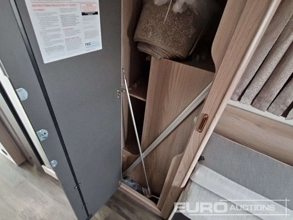 Campervan 2024 Ford Swift Voyager 475: foto 44