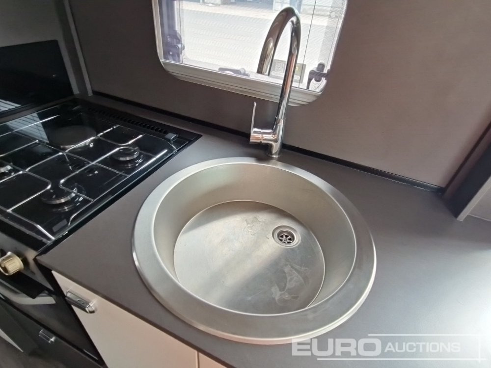 Campervan 2024 Ford Swift Voyager 475: foto 34