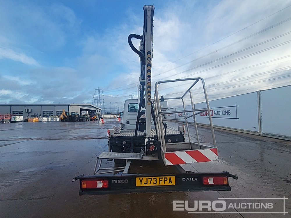 2024 Iveco 35-140 - Furgão de passageiros: foto 4 2024 Iveco 35-140 - Furgão de passageiros: foto 4