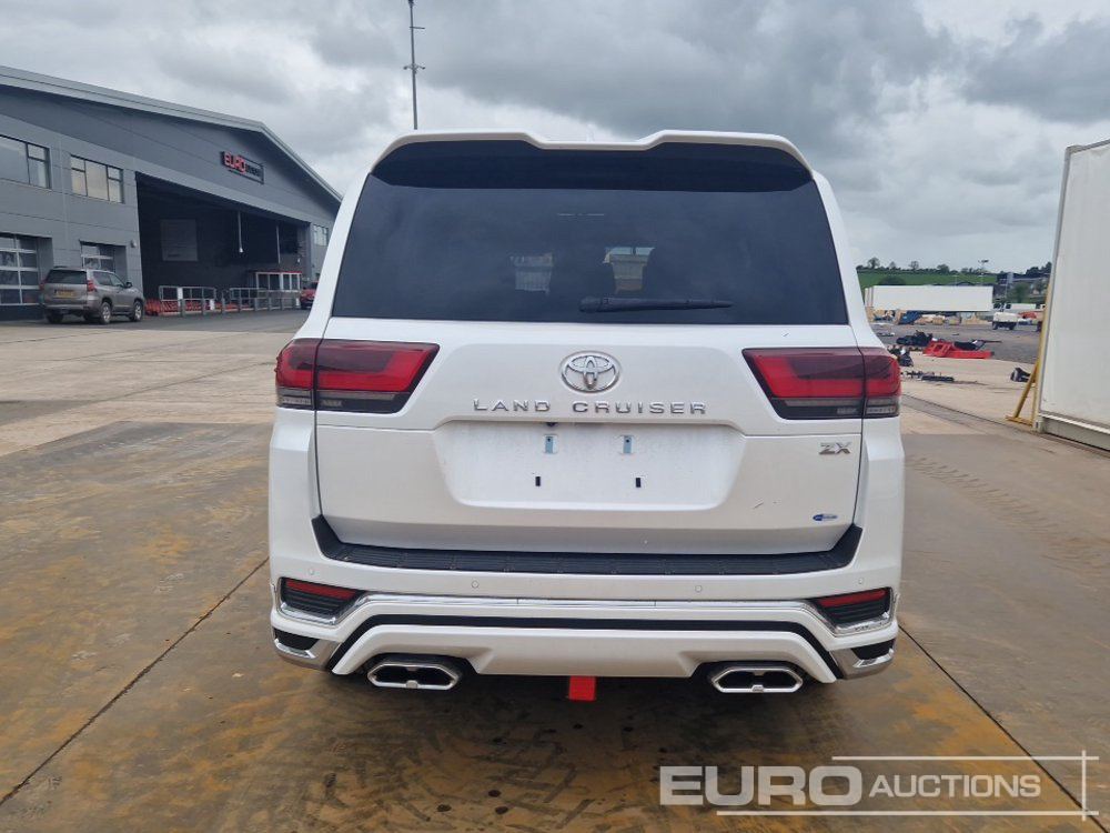 2024 Toyota Land Cruiser - SUV: foto 4 2024 Toyota Land Cruiser - SUV: foto 4