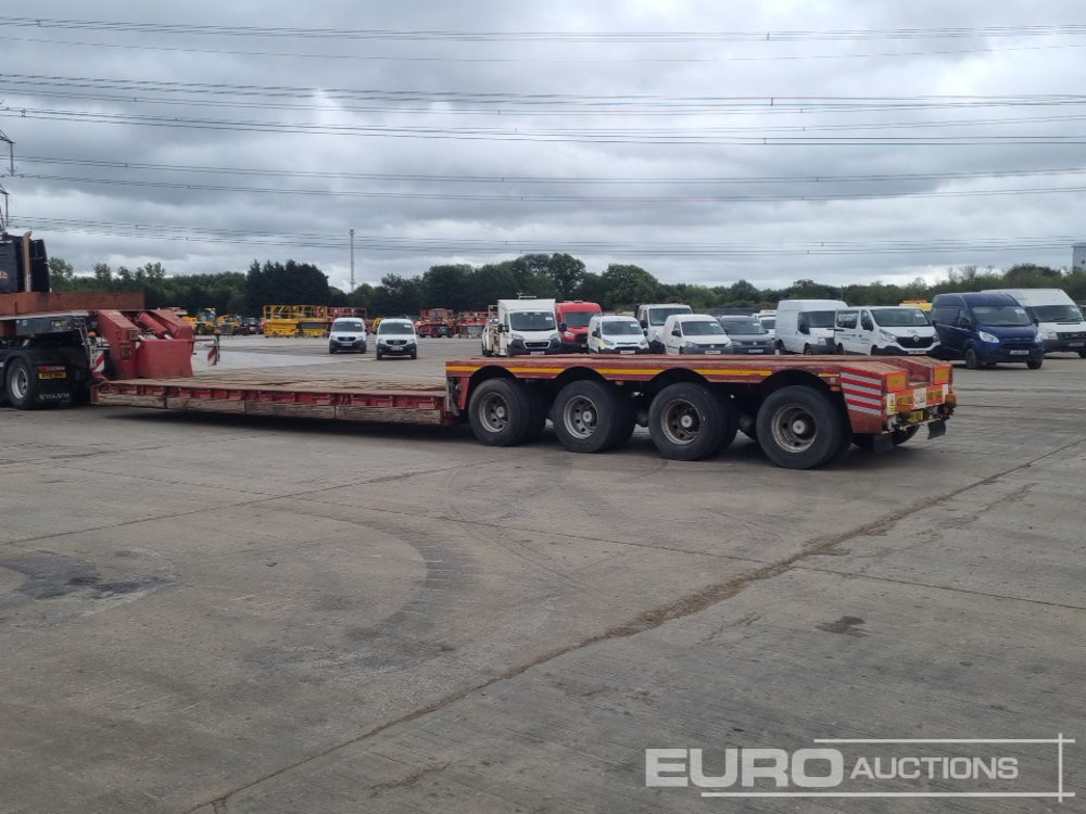 4 Axle Drop Neck Low Loader Trailer, Power Steer, 3" Pin - Semireboque baixa: foto 3 4 Axle Drop Neck Low Loader Trailer, Power Steer, 3" Pin - Semireboque baixa: foto 3