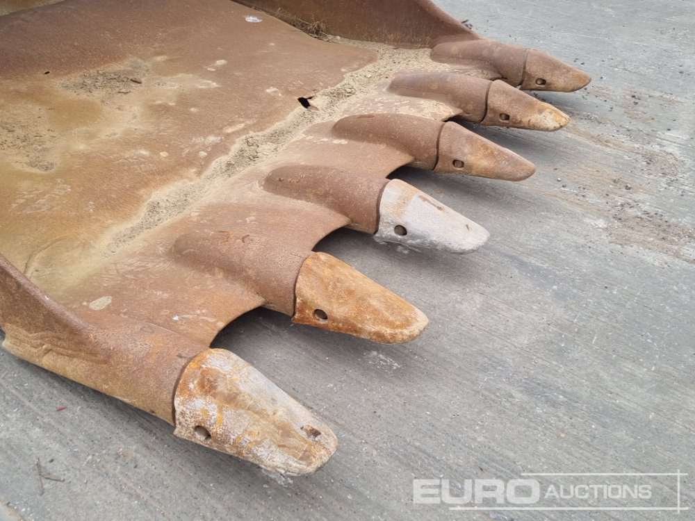 Balde 58" Scoop Bucket 80mm Pin to sui 20 Ton Excavator: foto 9