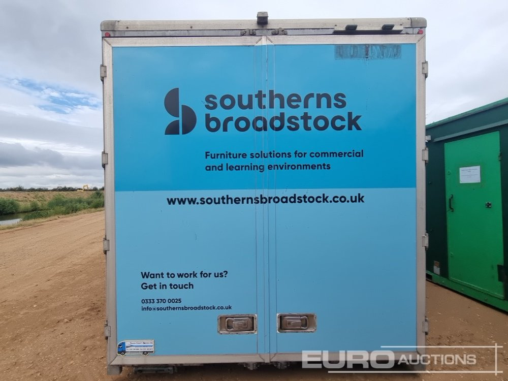 6.5m Box Body to suit Lorry - Carroçaria para furgões: foto 4 6.5m Box Body to suit Lorry - Carroçaria para furgões: foto 4
