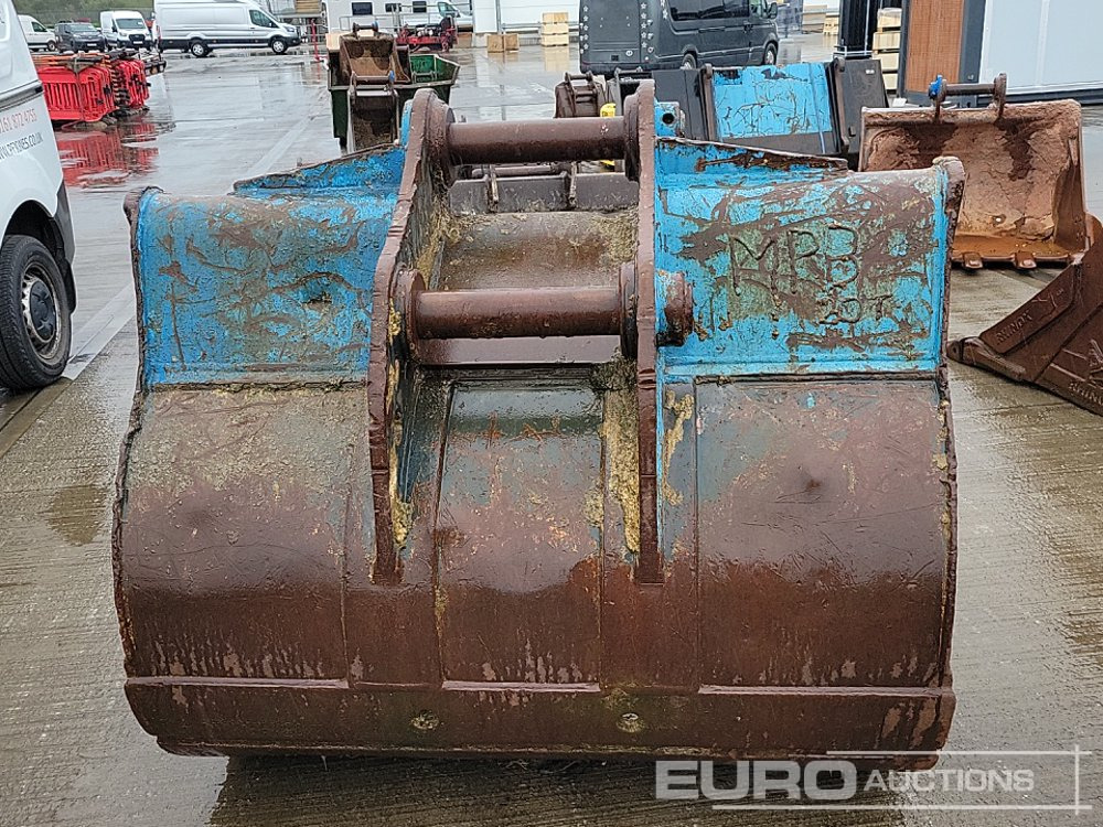 64" Digging Bucket 80mm Pin to suit 20 Ton Excavator - Balde: foto 4 64" Digging Bucket 80mm Pin to suit 20 Ton Excavator - Balde: foto 4