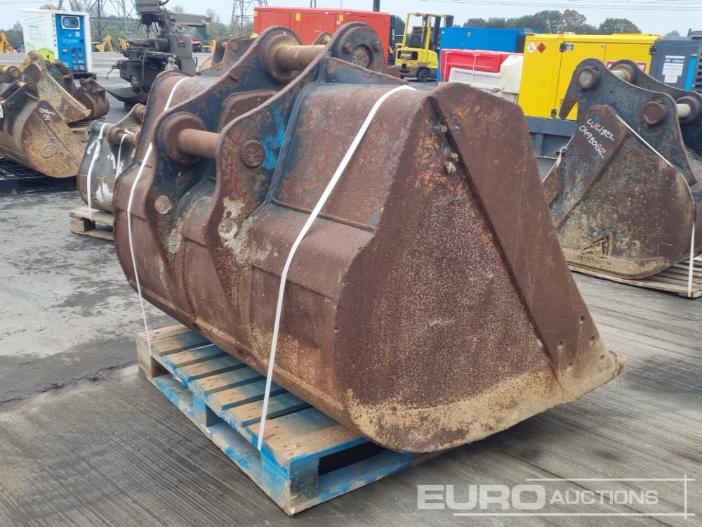 64" Digging Bucket 80mm Pin to suit 20 Ton Excavator - Balde: foto 5 64" Digging Bucket 80mm Pin to suit 20 Ton Excavator - Balde: foto 5