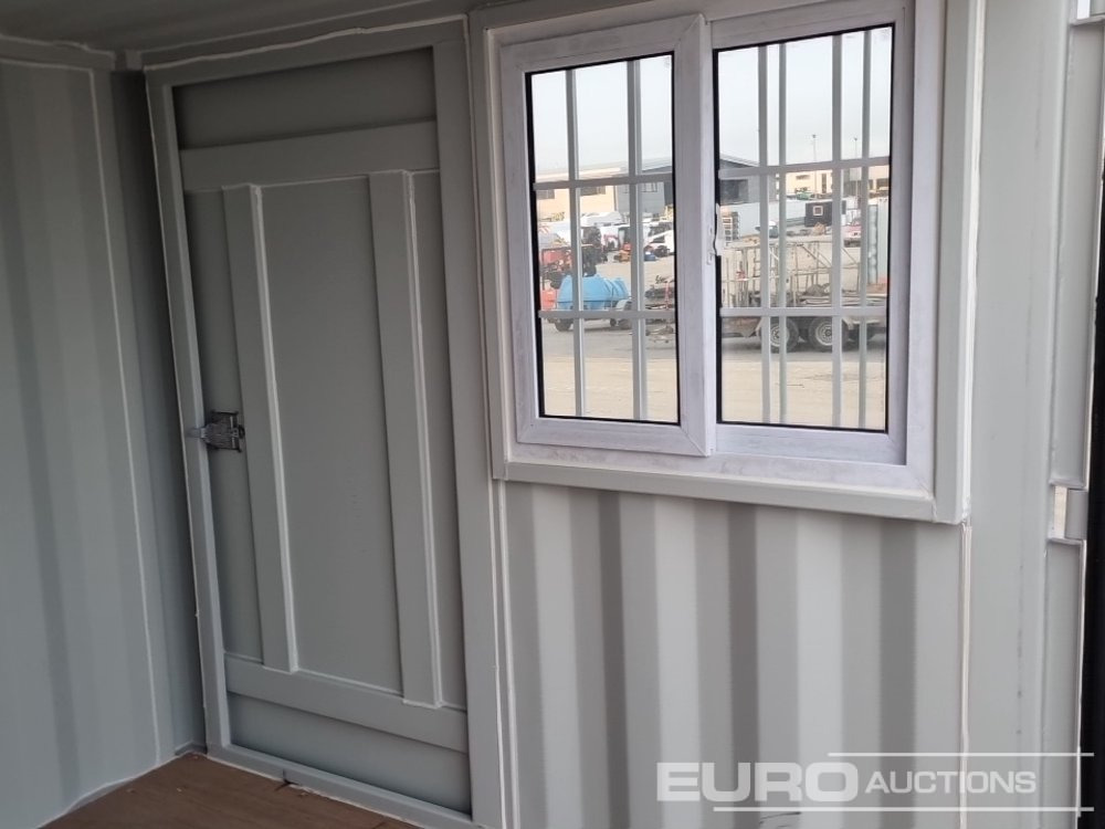 7' x 6' Container, 1 Side Door, 1 End Door, Window (Cannot Be Reconsigned) - Contêiner marítimo: foto 5 7' x 6' Container, 1 Side Door, 1 End Door, Window (Cannot Be Reconsigned) - Contêiner marítimo: foto 5