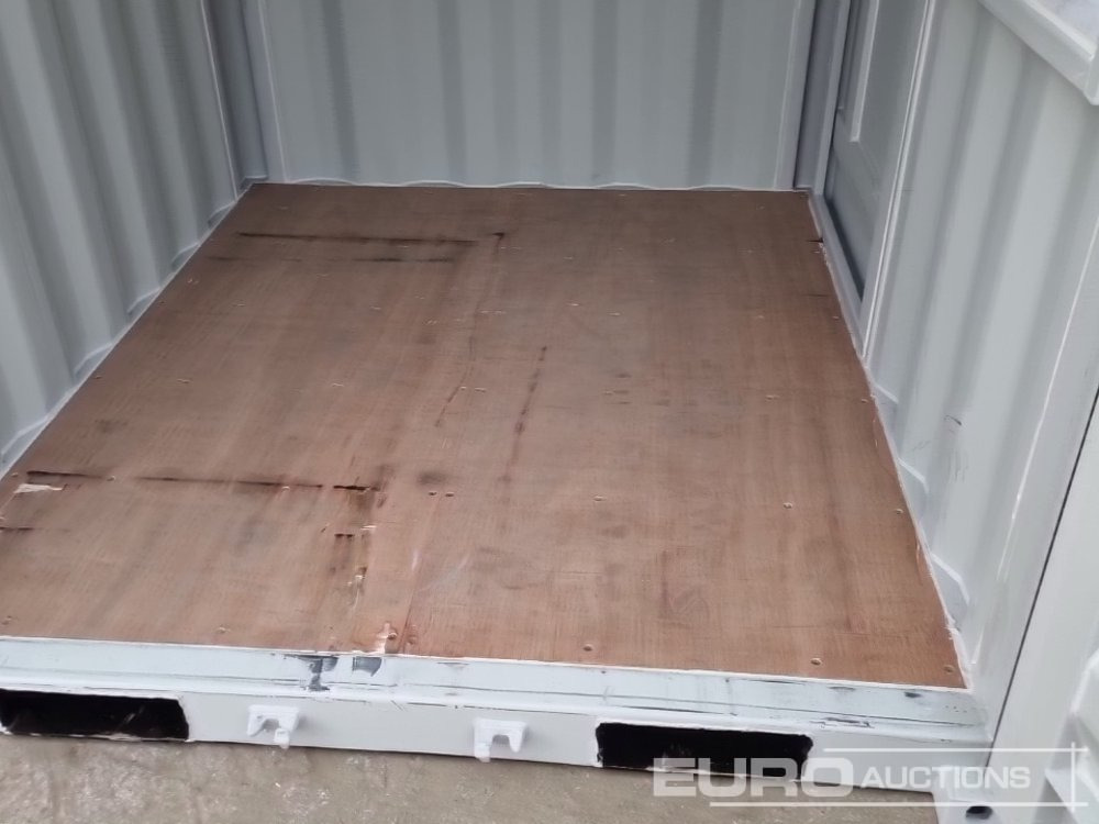 7' x 6' Container, 1 Side Door, 1 End Door, Window (Cannot Be Reconsigned) - Contêiner marítimo: foto 4 7' x 6' Container, 1 Side Door, 1 End Door, Window (Cannot Be Reconsigned) - Contêiner marítimo: foto 4