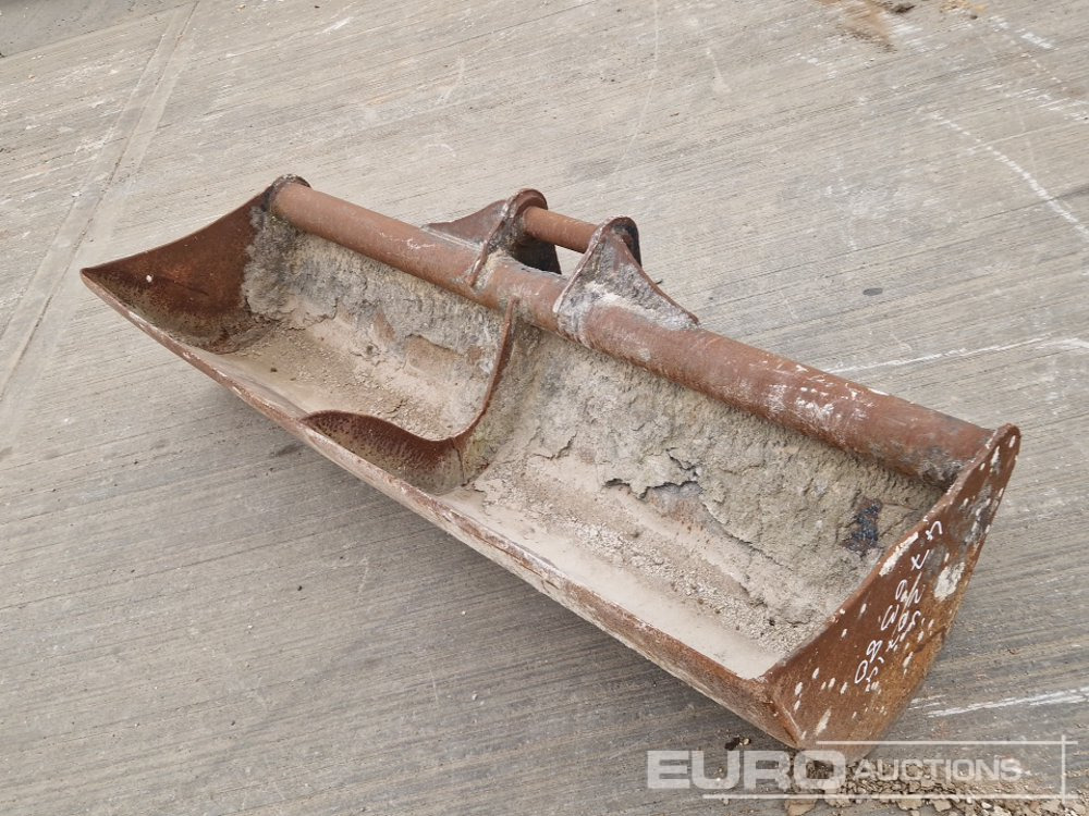 72" Ditching Bucket 60mm Pin to suit 10 Ton Excavator - Balde: foto 1 72" Ditching Bucket 60mm Pin to suit 10 Ton Excavator - Balde: foto 1