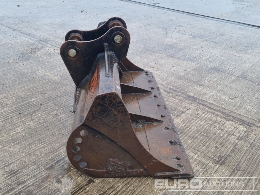 Balde 72" Ditching Bucket 65mm Pin to suit 13 Ton Excavator: foto 6 Balde 72" Ditching Bucket 65mm Pin to suit 13 Ton Excavator: foto 6