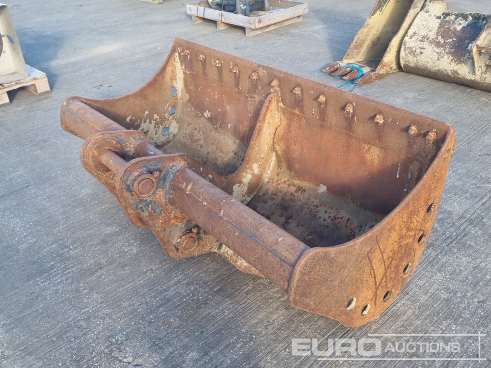 72" Ditching Bucket 65mm Pin to suit 13 Ton Excavator - Balde: foto 5 72" Ditching Bucket 65mm Pin to suit 13 Ton Excavator - Balde: foto 5