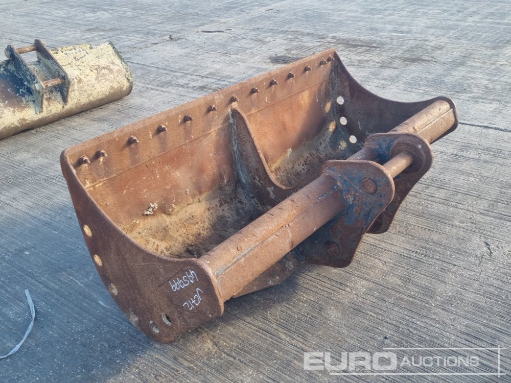 72" Ditching Bucket 65mm Pin to suit 13 Ton Excavator - Balde: foto 3 72" Ditching Bucket 65mm Pin to suit 13 Ton Excavator - Balde: foto 3