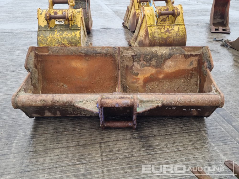 72" Ditching Bucket 65mm Pin to suit 13 Ton Excavator - Balde: foto 4 72" Ditching Bucket 65mm Pin to suit 13 Ton Excavator - Balde: foto 4