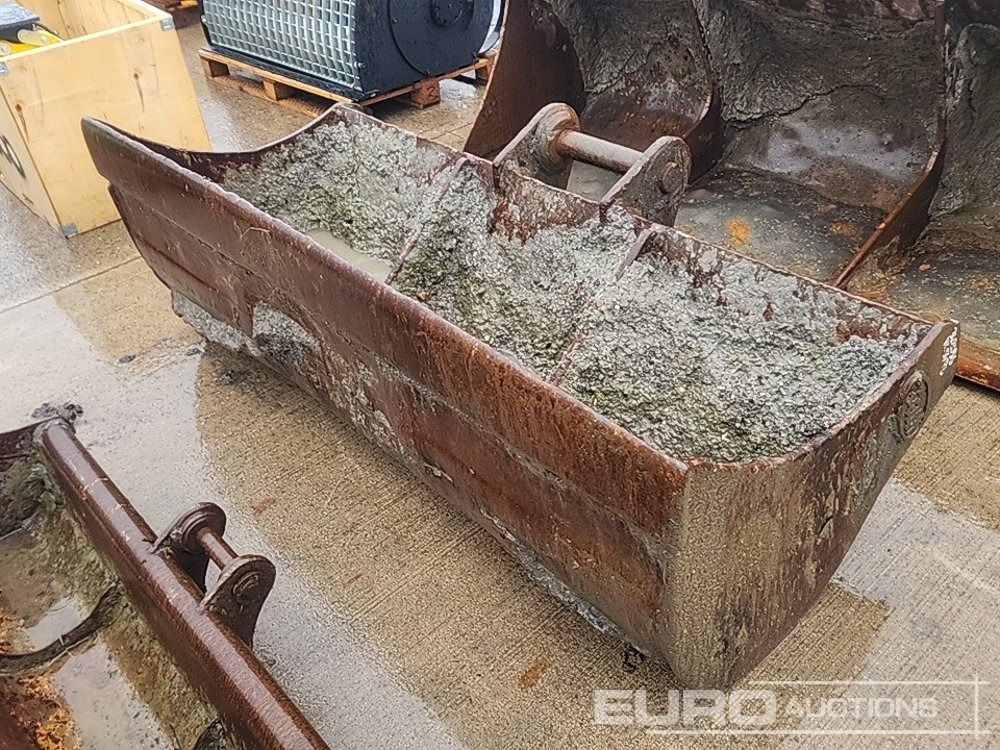 72" Geith Ditching Bucket 65mm Pin to suit 13 Ton Excavator - Balde: foto 1 72" Geith Ditching Bucket 65mm Pin to suit 13 Ton Excavator - Balde: foto 1