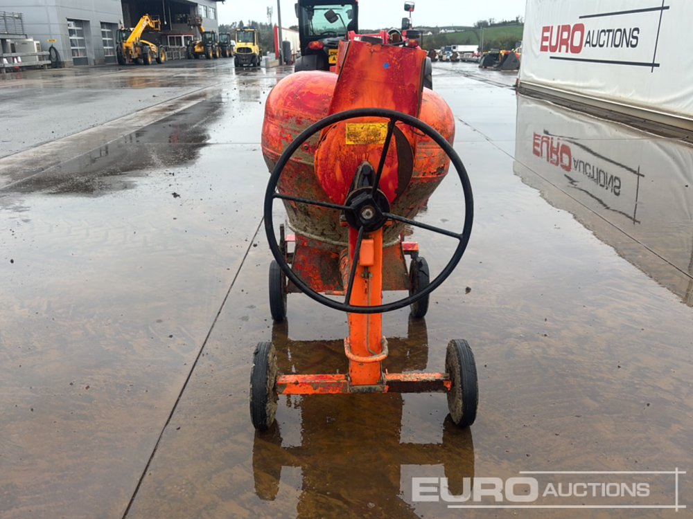 Betoneira Belle Diesel Mixer, Yanmar Electric Start Engine: foto 12 Betoneira Belle Diesel Mixer, Yanmar Electric Start Engine: foto 12