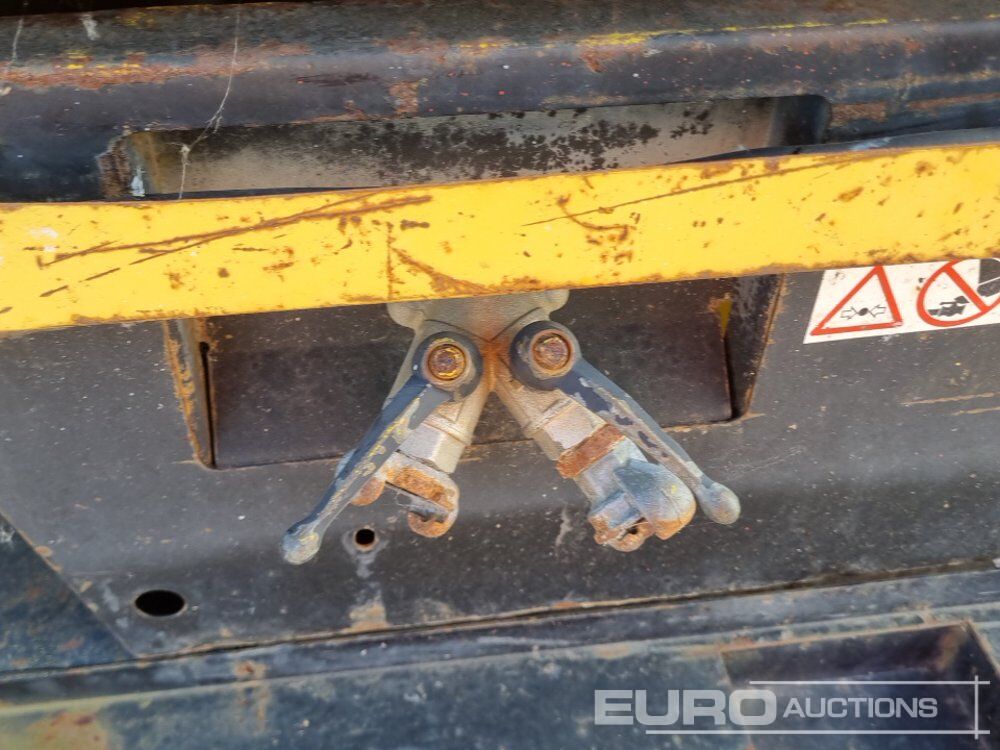 Compressor de ar Comp Air Compressor (Engine Missing), Atlas Copco Single Axle Compressor (Engine Missing), Comp Air Single Axle Compressor (Engine Missing): foto 17 Compressor de ar Comp Air Compressor (Engine Missing), Atlas Copco Single Axle Compressor (Engine Missing), Comp Air Single Axle Compressor (Engine Missing): foto 17