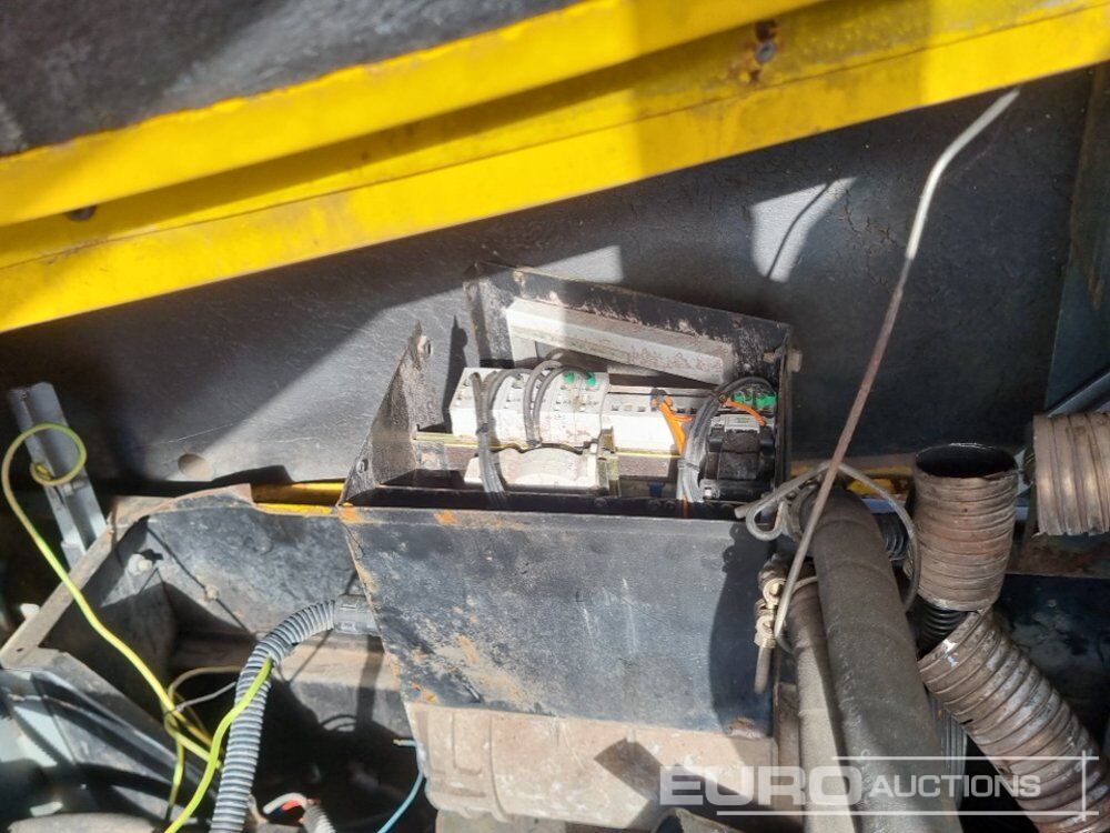Compressor de ar Comp Air Compressor (Engine Missing), Atlas Copco Single Axle Compressor (Engine Missing), Comp Air Single Axle Compressor (Engine Missing): foto 14 Compressor de ar Comp Air Compressor (Engine Missing), Atlas Copco Single Axle Compressor (Engine Missing), Comp Air Single Axle Compressor (Engine Missing): foto 14