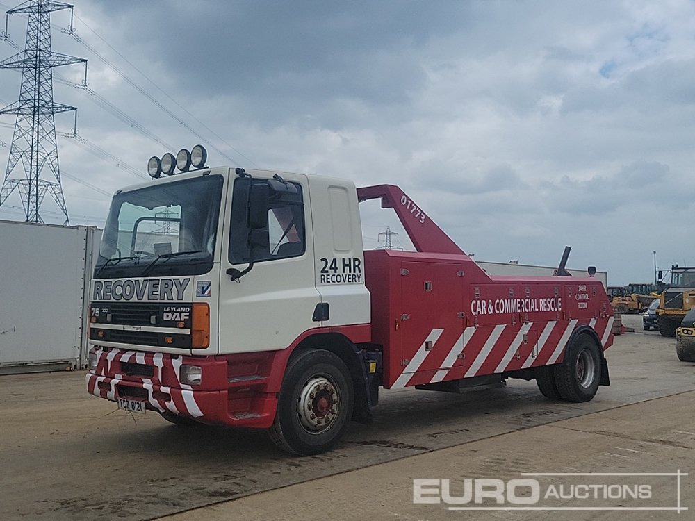 DAF 300 - Caminhão reboque: foto 1 DAF 300 - Caminhão reboque: foto 1