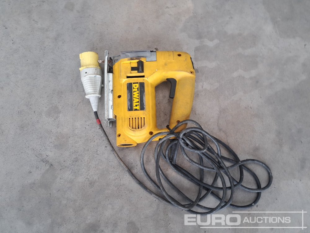 Dewalt DW320KL - Equipamento de construção: foto 4 Dewalt DW320KL - Equipamento de construção: foto 4