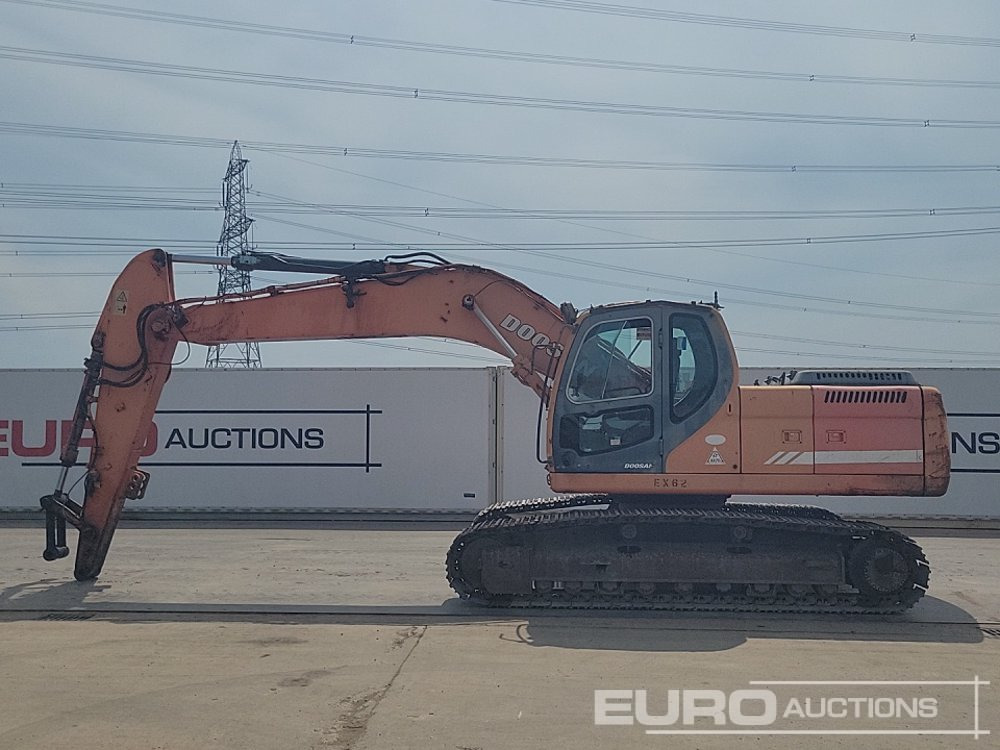 Doosan DX225LC - Escavadora de rastos: foto 2 Doosan DX225LC - Escavadora de rastos: foto 2