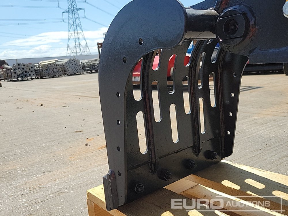 Equipamento de Escavadeira Unused 2025 Mustang GRP150: foto 10