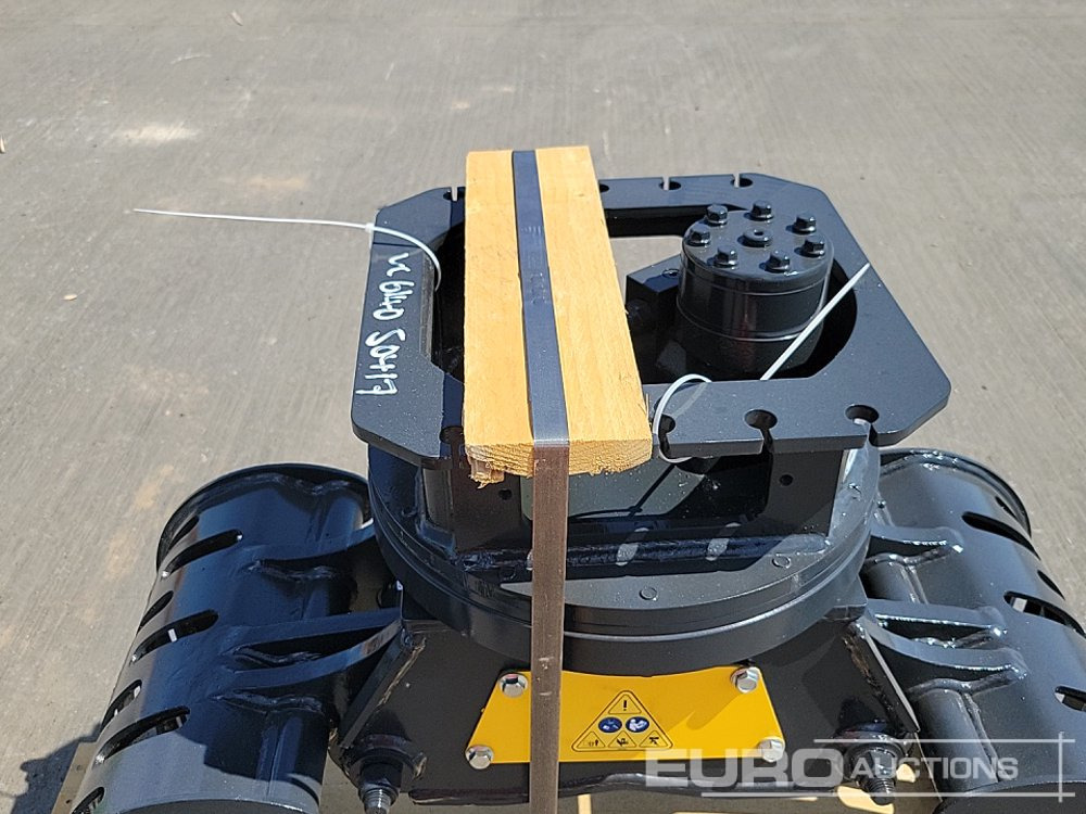 Equipamento de Escavadeira Unused 2025 Mustang GRP150: foto 16