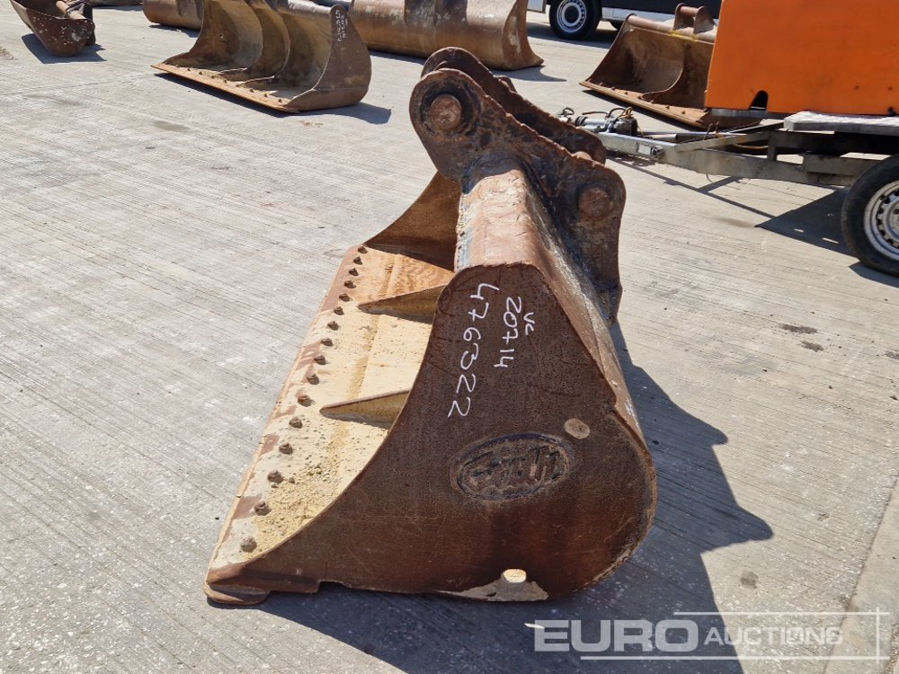 Geith 84" Ditching Bucket 80mm Pin to suit 20 Ton Excavator - Balde: foto 2 Geith 84" Ditching Bucket 80mm Pin to suit 20 Ton Excavator - Balde: foto 2