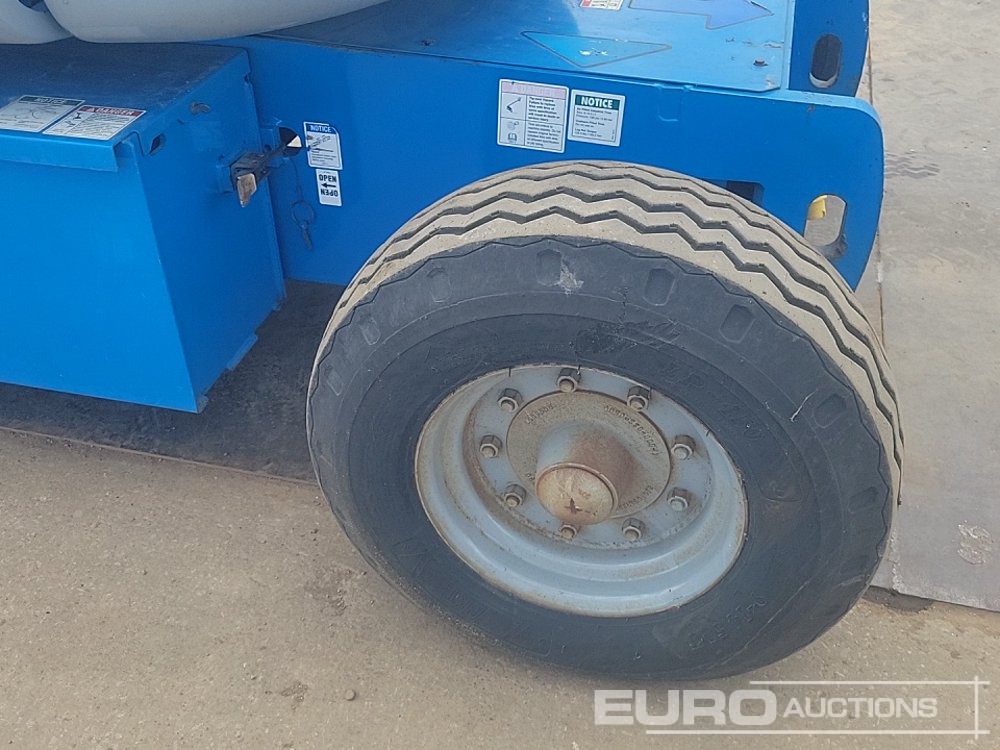 Plataforma aérea Genie Z4525: foto 10